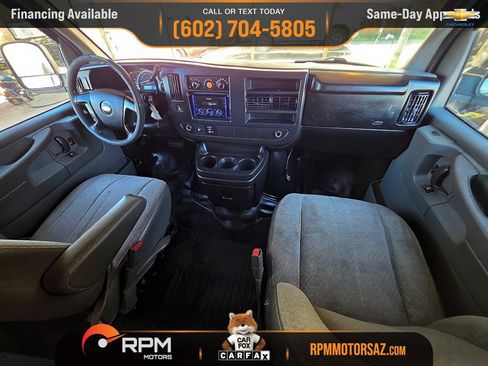 Used 2009 Chevrolet Express 3500 Extended Passenger w/ LT Preferred Equipment Group image 9