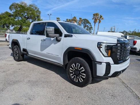 New 2026 GMC Sierra 2500 Denali Ultimate AWD/4WD image 2