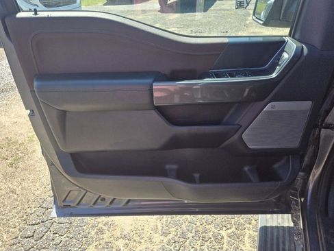 Used 2023 Ford F150 Lariat w/ Equipment Group 502A High AWD/4WD image 21