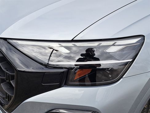 New 2026 Audi Q8 Premium Plus image 35