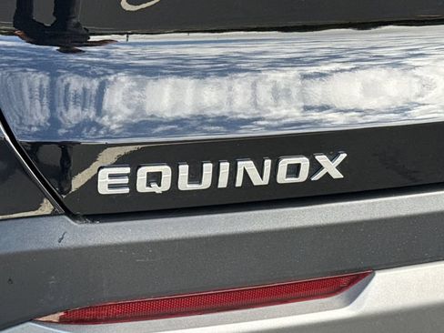 Used 2026 Chevrolet Equinox LT w/ LPO, Floor Liner Package FWD image 13