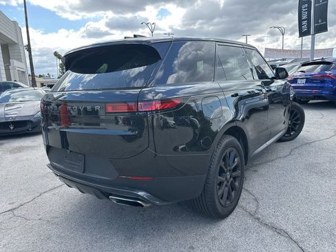 Used 2024 Land Rover Range Rover Sport SE AWD/4WD image 5