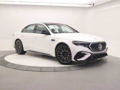 New 2026 Mercedes-Benz E 53 AMG e 4MATIC Sedan image 1