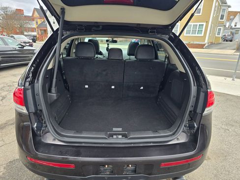 Used 2013 Lincoln MKX AWD image 7