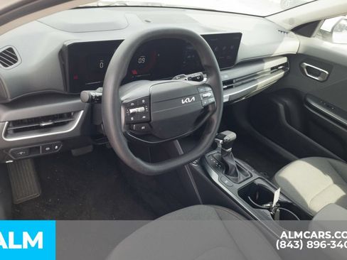 Used 2025 Kia K4 FWD image 5