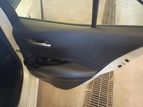 Used 2019 Toyota Corolla XSE FWD image 35