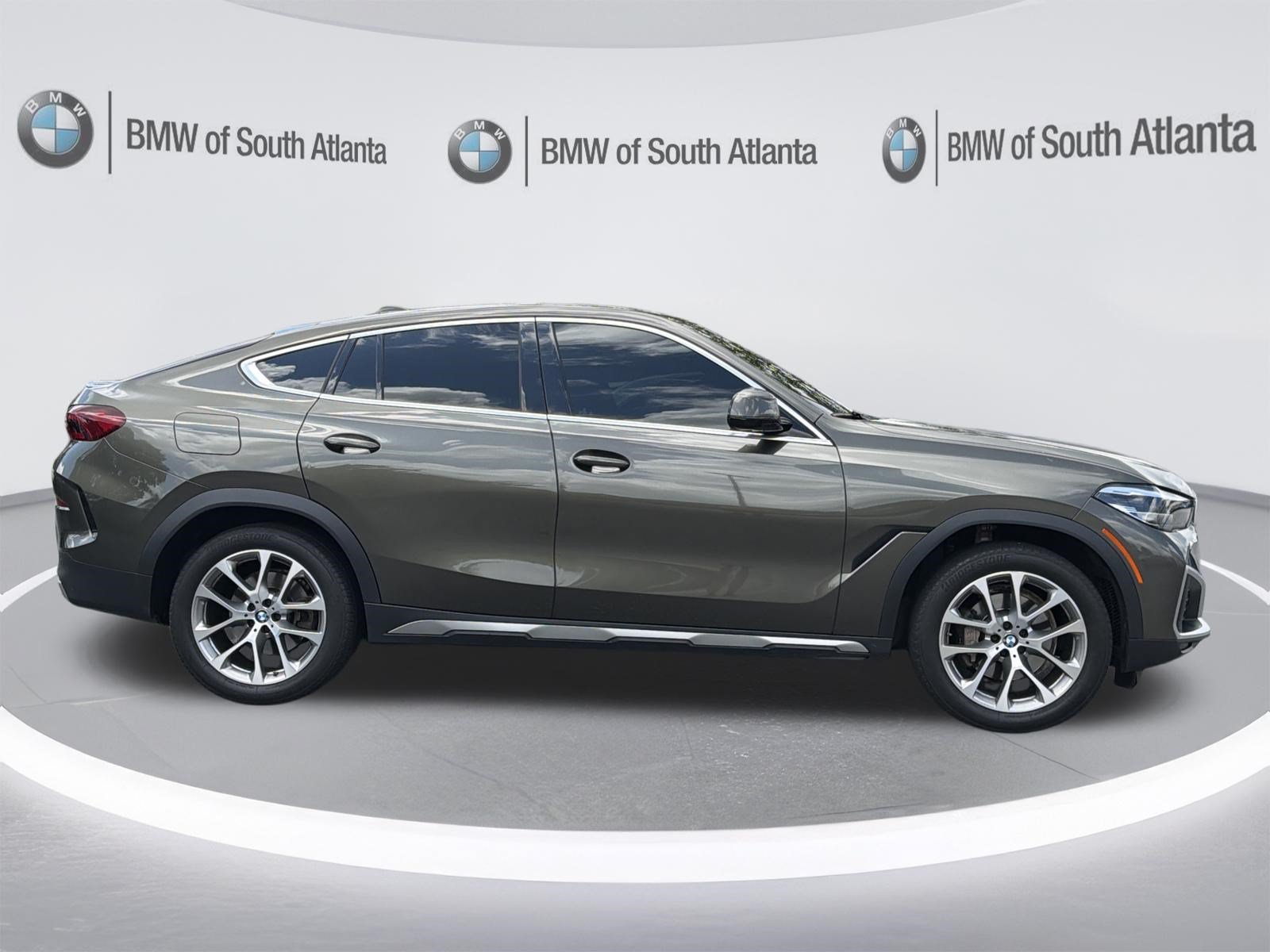 Used 2022 BMW X6 xDrive40i w/ Luxury Seating Package AWD/4WD image 32