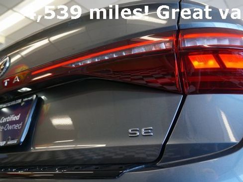 Certified 2025 Volkswagen Jetta SE image 45