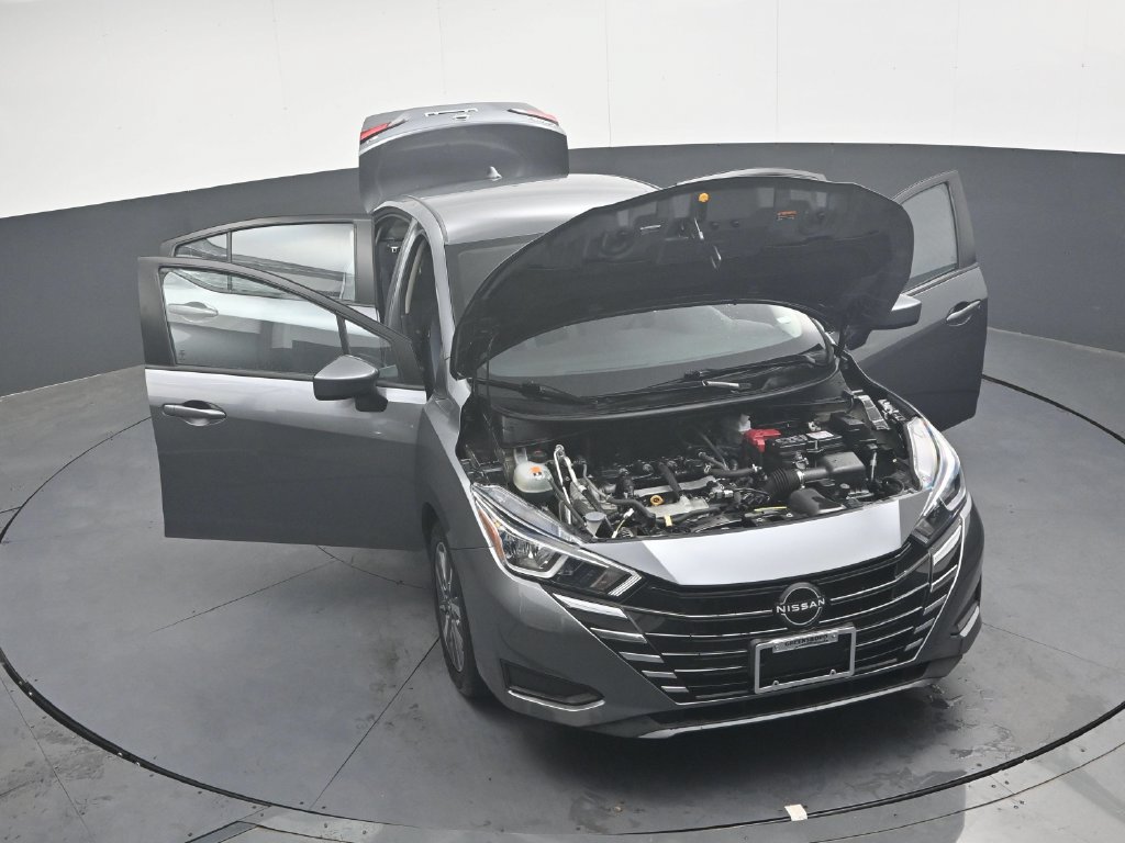 Used 2024 Nissan Versa SV FWD image 39
