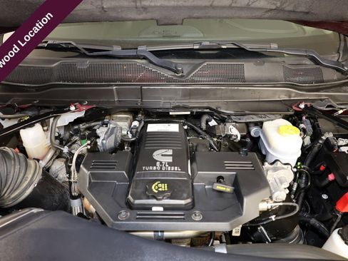 Used 2024 RAM 3500 Laramie image 36