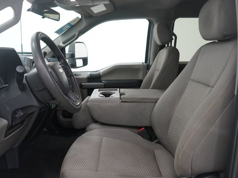 Used 2022 Ford F250 XLT image 22