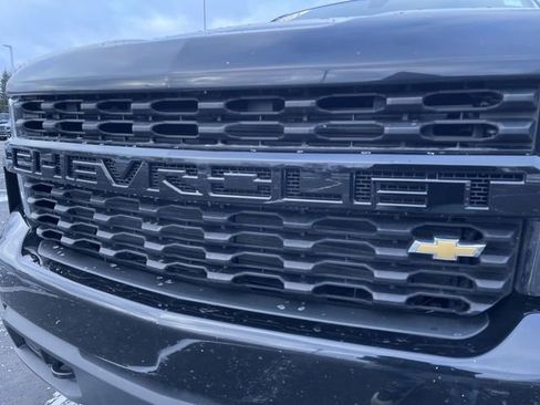 Used 2021 Chevrolet Silverado 1500 Custom image 29