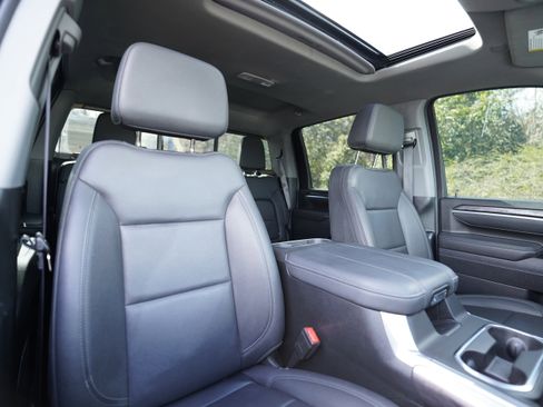 Used 2025 Chevrolet Silverado 2500 LTZ w/ LTZ Plus Package image 11