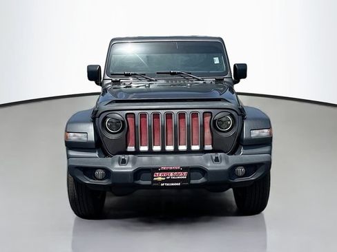 Used 2020 Jeep Wrangler Unlimited Sport S AWD/4WD image 2