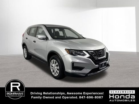 Used 2019 Nissan Rogue S AWD/4WD image 3