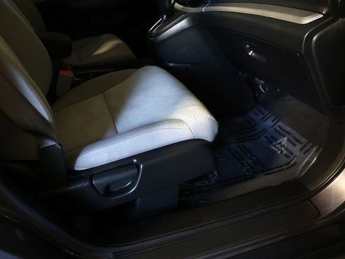 Used 2016 Honda CR-V EX image 33