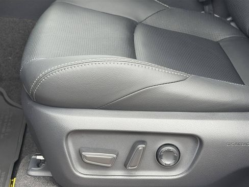 New 2026 Toyota 4Runner Limited AWD/4WD image 16