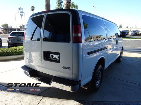Used 2007 GMC Savana 2500 w/ Power and Light Package image 8