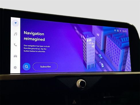 Used 2023 Toyota Crown XLE image 12