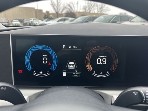 Used 2025 Hyundai Tucson SEL image 26