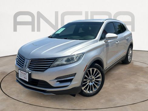Used 2015 Lincoln MKC FWD w/ Equipment Group 102A Reserve image 4