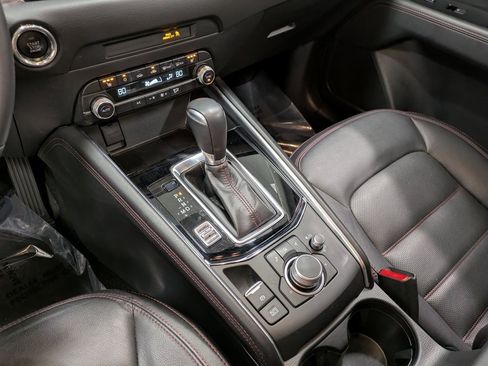 Certified 2023 MAZDA CX-5 Carbon Edition image 14