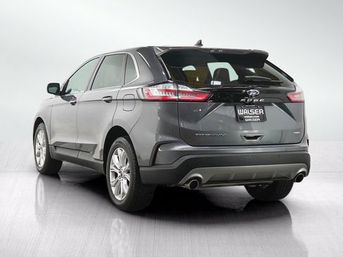 Used 2022 Ford Edge Titanium AWD/4WD image 3