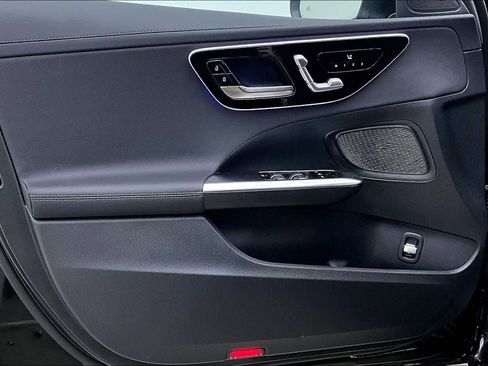 New 2026 Mercedes-Benz C 300 Sedan image 10