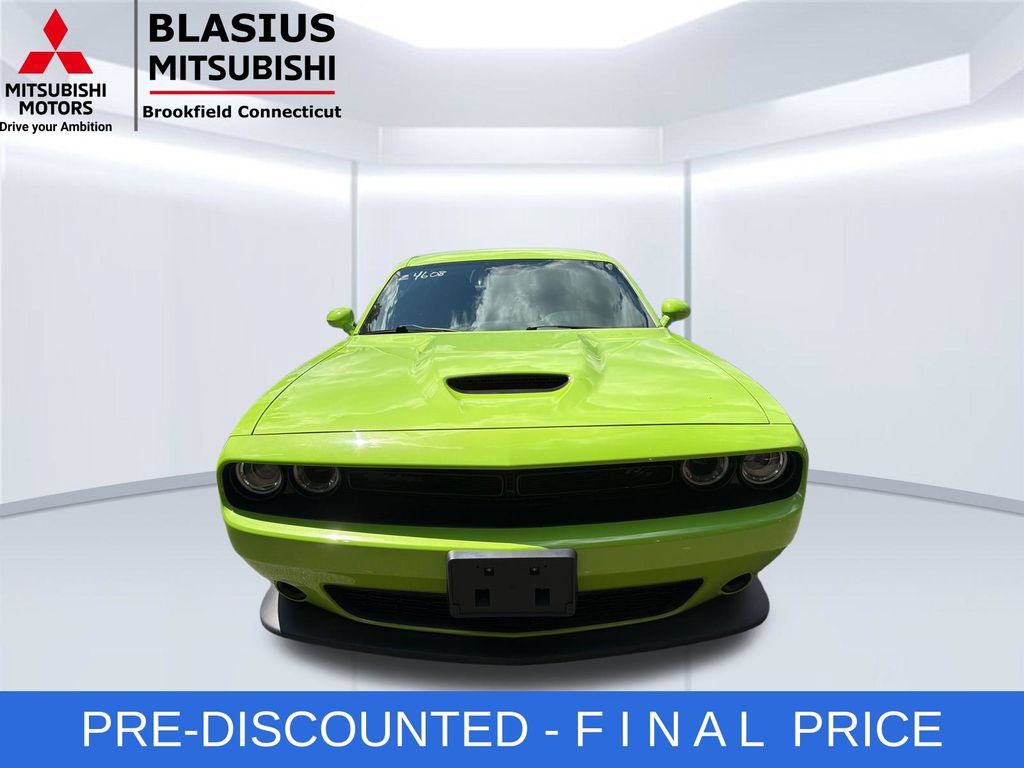 Used 2023 Dodge Challenger R/T w/ Blacktop Package RWD image 3
