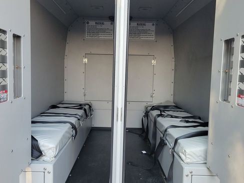 Used 2020 Ford Transit 350 Base image 10