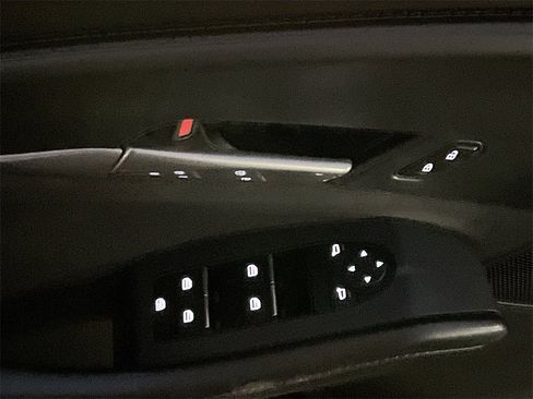 Used 2024 MAZDA CX-30 AWD 2.5 S image 17