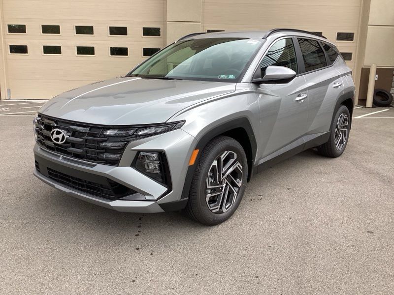 New 2026 Hyundai Tucson SEL Plus FWD image 3