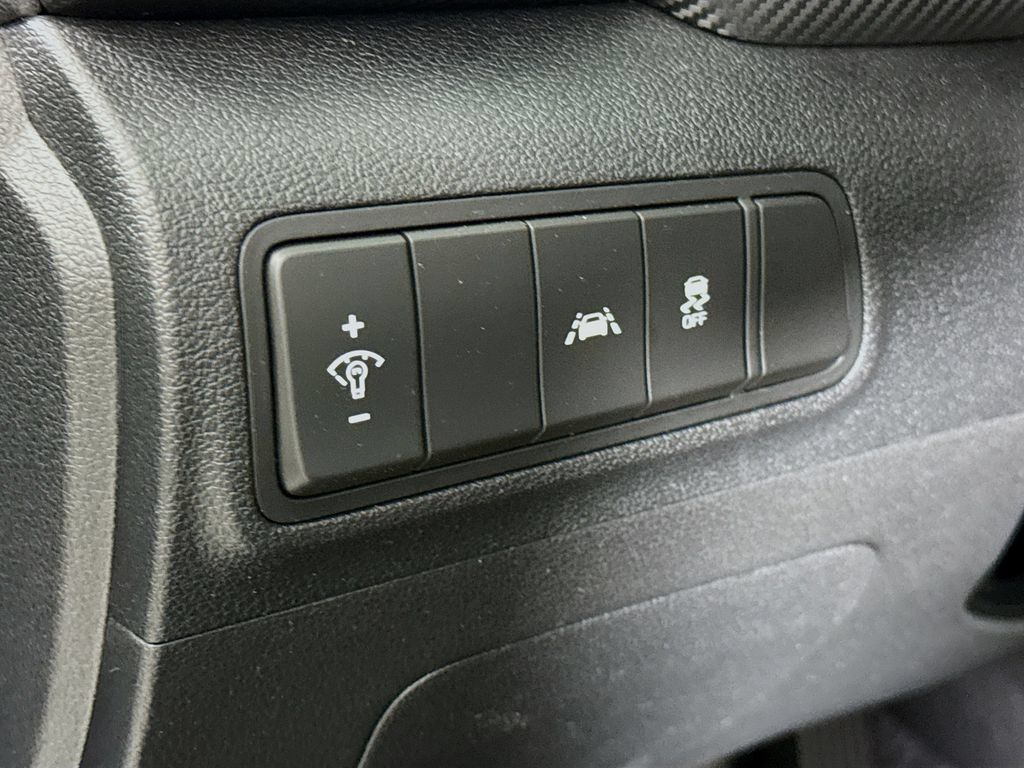 Used 2020 Hyundai Tucson SE FWD image 17
