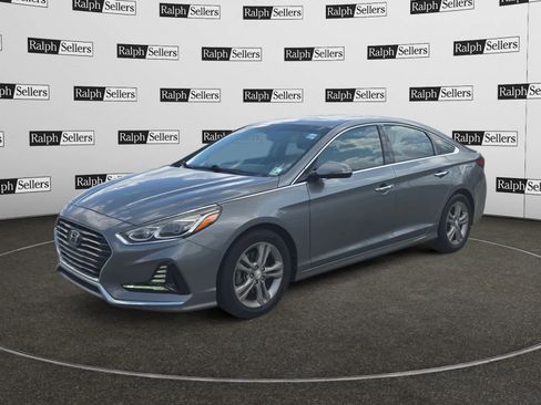 Used 2018 Hyundai Sonata Limited image 2
