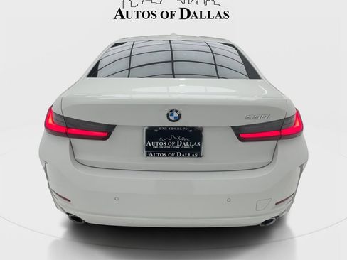 Used 2024 BMW 330i Sedan w/ Convenience Package RWD image 9