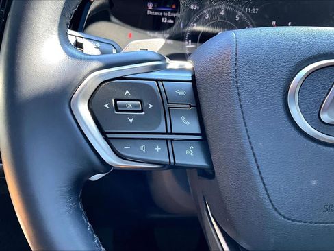 Used 2022 Lexus NX 350 Premium image 21