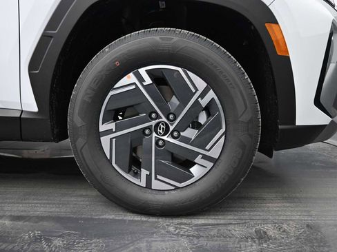 New 2026 Hyundai Tucson Blue SE image 9