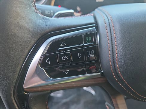 Used 2023 Jeep Grand Cherokee Summit w/ Adv Protech Group IV image 20