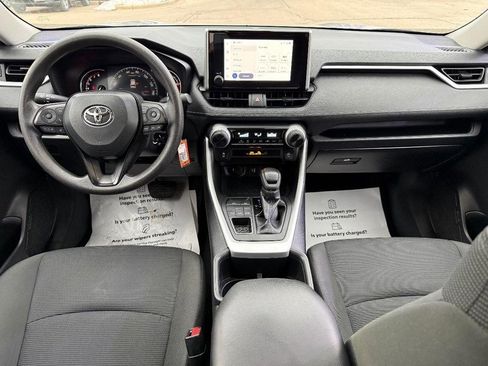 Used 2025 Toyota RAV4 LE image 13