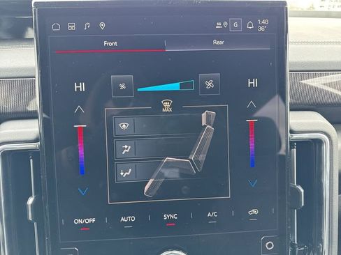 New 2026 GMC Yukon XL Elevation image 19