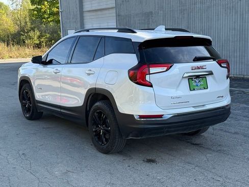 Certified 2023 GMC Terrain AT4 image 9