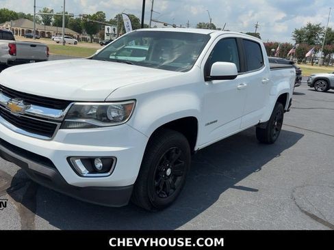 Used 2020 Chevrolet Colorado LT w/ LT Convenience Package AWD/4WD image 4
