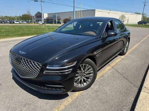 Used 2024 Genesis G80 2.5T image 8
