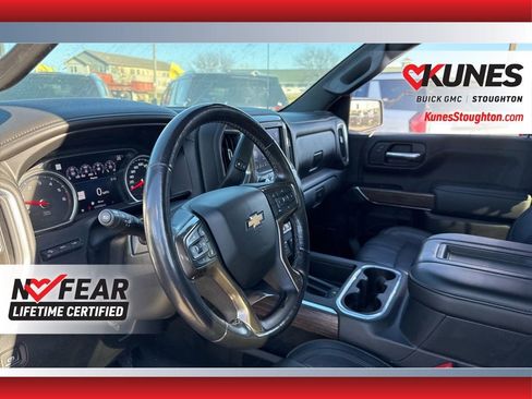 Used 2019 Chevrolet Silverado 1500 High Country image 18