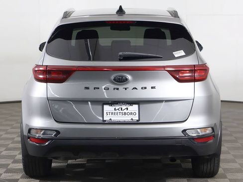 Used 2022 Kia Sportage Nightfall Edition FWD image 11