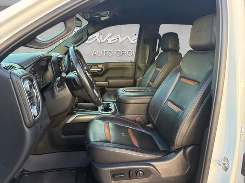 Used 2021 GMC Sierra 1500 AT4 w/ AT4 Value Package AWD/4WD image 19