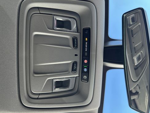 Used 2019 Chevrolet Silverado 1500 LT Trail Boss w/ Convenience Package image 33