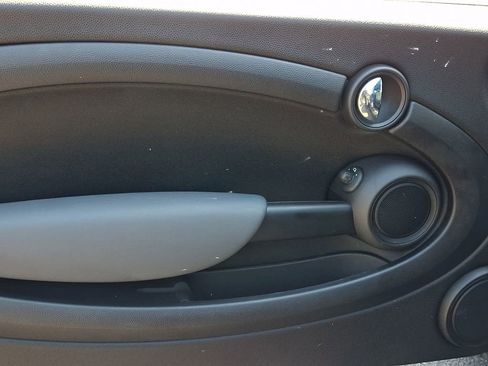 Used 2011 MINI Cooper Hardtop FWD image 15