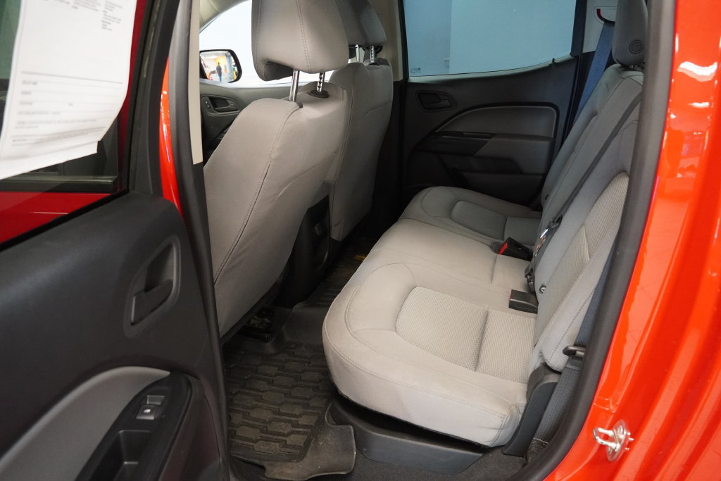 Used 2019 Chevrolet Colorado W/T w/ Custom Special Edition AWD/4WD image 16