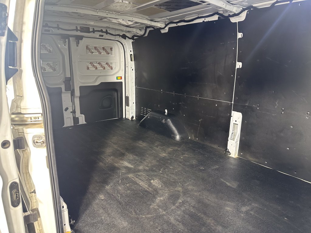 Used 2022 Ford Transit 250 Low Roof AWD w/ Load Area Protection Package image 10